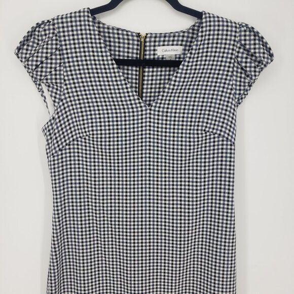Calvin Klein Gingham Plaid Sheath Dress 8 Cap Sleeves V Neck Black Blue - Picture 4 of 10